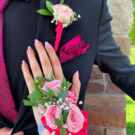 Corsage For Prom, Pink Corsage, Prom Planning, Corsage And Boutonniere Set, Prom 2023, Prom Inspo, Corsage And Boutonniere, Corsage Prom, Pink Suit