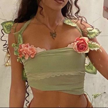 ً on X: "Obsessed with this flower top https://t.co/9u6DxZ8kDy" / X Bluey Onesie, Las Vegas Restaurant, Earthy Outfits, Fairy Aesthetic, Flower Top, Concert Fits, Fairy Costume, Green Top, Rave Outfits