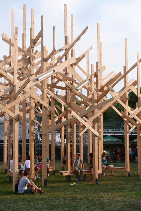 Gallery - Atelier YokYok Creates Wood Forest Installation in Budapest - 3 Forest Installation, Temporary Architecture, Wood Forest, Timber Architecture, Bamboo Structure, Wood Architecture, Into The Wood, Timber Structure, Urban Furniture