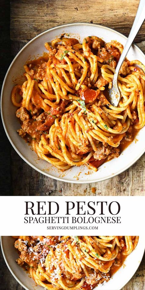 Traditional Bolognese, Pesto Spaghetti, Red Pesto, Best Pasta Recipes, Spaghetti Bolognese, Dumpling Recipe, Pasta Noodles, Sun Dried Tomatoes, Spaghetti Recipes