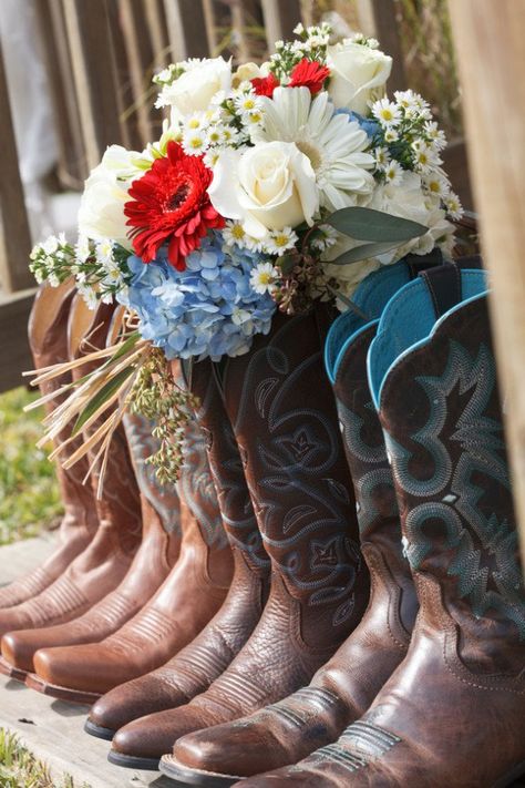 Red, White & Blue Wedding Red White Blue Wedding, White Blue Wedding, July 4th Wedding, Patriotic Wedding, Red Wedding Theme, Rustic Wedding Chic, Country Style Wedding, Military Wedding, Florida Wedding Venues