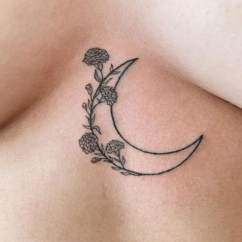 M on Instagram: “Hand poked Moon and carnations for Lea✨ Bookings are open on September/October 💌inspiradamor@gmail.com” Dr Tattoo, Carnation Tattoo, Dragons Tattoo, Tattoo Schrift, Design Dragon, Inspiration Tattoos, Tattoos Skull, Modern Tattoos, Hand Poke