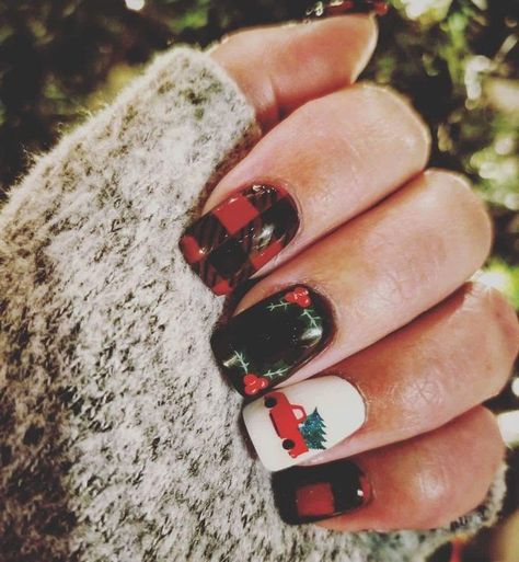 Christmas Nails Buffalo Plaid, Red Truck Christmas Nails, Red Truck Nails, Christmas Truck Nails, Truck Nails Designs, Buffalo Plaid Nails Christmas, Truck Nails, Buffalo Plaid Nails, Practice Nails