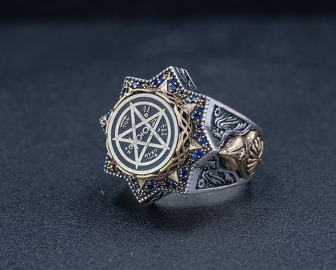 * Tetragrammaton ring . 925 Sterling silver ring. * Product Weight: Approximately 22.5 grams ( May differ due to sizing and handmade structure) (1 ounce = 28.5 grams) * Preparation Time usually 1-3 days. All rings are designed and hand crafted by us. * Follow the link below for other Tetragrammaton rings https://www.etsy.com/shop/Dorasilverdesign?ref=seller-platform-mcnav&section_id=37889362 SIZING * All sizes are available. We provide you size conversion charts for different measurement systems Occult Jewelry, David Ring, Cool Rings For Men, Signet Rings, Star Of David, Signet Ring, 925 Sterling Silver Ring, Gifts For Dad, My Jewellery