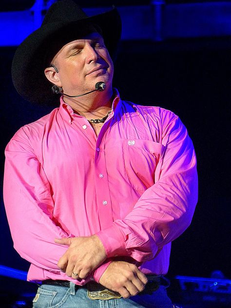 Garth Brooks, Country Stars, New Career, The Beatles, Cleveland, Music Artists, Stars, Music, Quick Saves