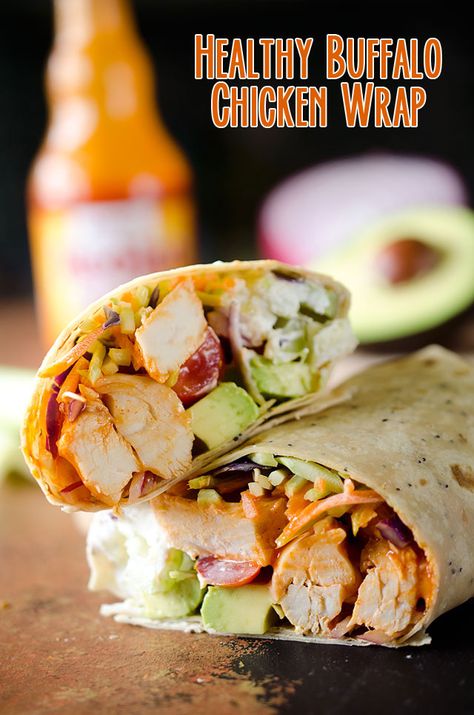 Healthy Buffalo Chicken Wrap Wrap Healthy, Buffalo Chicken Wrap, Chicken Greek, Non Sandwich Lunches, Meals Under 500 Calories, Cheese Broccoli, 500 Calorie Meals, Sandwich Lunch, Buffalo Chicken Wraps