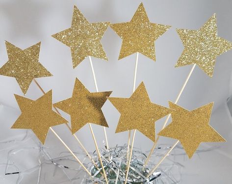 Banners Party Decorations Centerpieces & Die by ThePoppinPartyShop Feather Cake Topper, Party Decorations Centerpieces, Star Cake Topper, 50th Birthday Centerpieces, Nativity Star, Star Centerpieces, 40th Birthday Party Decorations, Stars Glitter, Star Cake