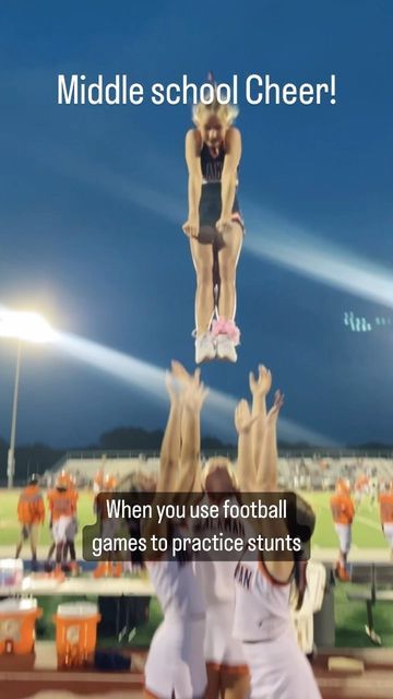 prep full up to extension Cheer Stunts Middle School, Stunt Ideas, Sideline Cheer, Cheer Stunts, Football Games, Cheerleading, Middle School, The Middle, Looks Great