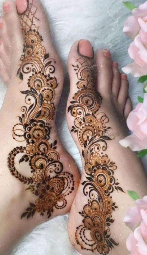 Foot Mehndi Designs, Leg Mehndi Design, Feet Henna, Foot Mehndi, Leg Henna, Leg Mehndi, Foot Henna, Legs Mehndi Design, Henna Art Designs