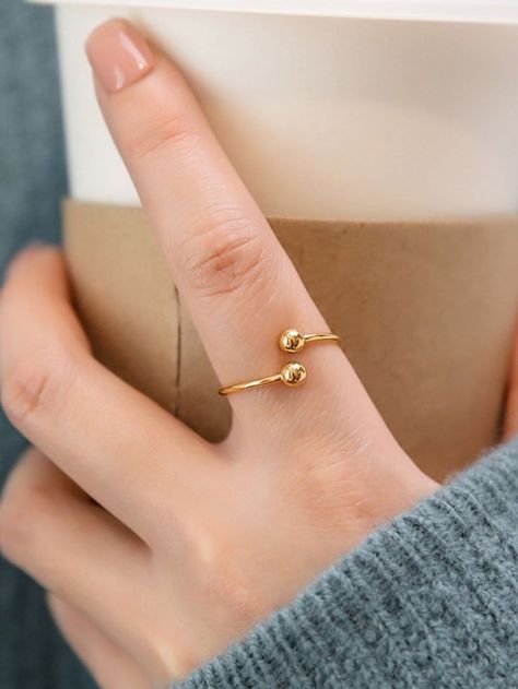 Women Jewelry Rings Gold, Classy Jewelry Rings, Pretty Rings Simple Gold, Woman Ring Gold, Hand Gold Jewelry, Ring For Index Finger For Women, Stylish Gold Rings For Women, Women Rings Gold Design, Gold Rings Designs For Women