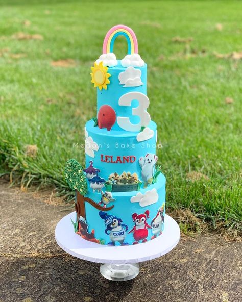 Megan’s Bake shop on Instagram: “Loved making this @badanamu cake for a special little guy. Happy Birthday Leland ❤️ #3 cutter - @cakesbyximena . . . . . . #sacramentocake…” Badanamu Birthday Cake, Bake Shop, Custom Cakes, Diaper Cake, 1st Birthday, Birthday Parties, Happy Birthday, Birthday Cake, Baking