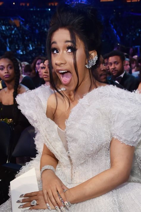 16 Hilarious Cardi B Moments That Will Have You Screaming, "Eeeeooowww!" Cardi B Pics, Cardi B Photos, Lil Pump, Female Rappers, Cardi B, Grammy Awards, Nicki Minaj, Bronx, Beyonce