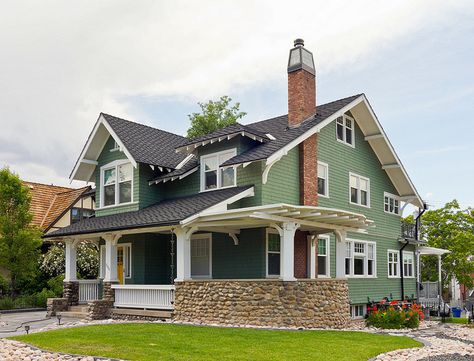 Green Bungalow House Salt Lake City East Side Historic District. Green Bungalow, Bungalow Porch, Craftsman Style Porch, Craftsman Cottage, Bungalow Exterior, Craftsman Exterior, Bungalow Homes, Cottages And Bungalows, Villa Plan