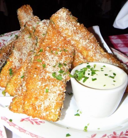 One of the Best Appetizers Ever - Maggiano’s Fried Zucchini! Going to  Make These at Home - Link has Recipe! Best Appetizers Ever, Fried Zucchini Recipes, Lemon Dip, Zucchini Appetizer, Crispy Zucchini, Best Zucchini, Zucchini Bites, Aioli Sauce, Fried Zucchini