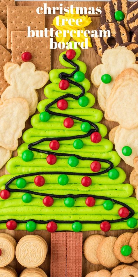 Buttercream Board, Christmas Tree Decorated, Dessert Board, Frosted Christmas Tree, Christmas Food Gifts, Charcuterie Recipes, Christmas Brunch, Christmas Sweets, Christmas Breakfast