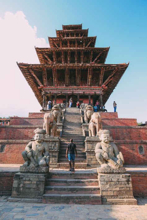 Nyatapola Temple, Katmandu Nepal, Nepal Photography, Bhaktapur Nepal, Nepal People, Mountain Trekking, Nepal Art, Nepal Culture, Travel Honeymoon