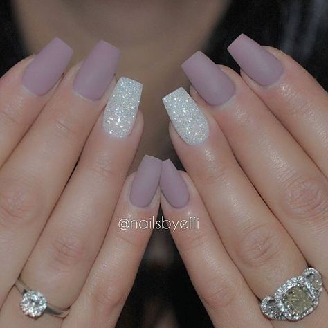 Coffin nails More Ring Finger Nails, Latest Nail Art, Cute Nail Art, Dipped Nails, Fancy Nails, Nail Arts, Matte Nails, Nail Polishes, Purple And White