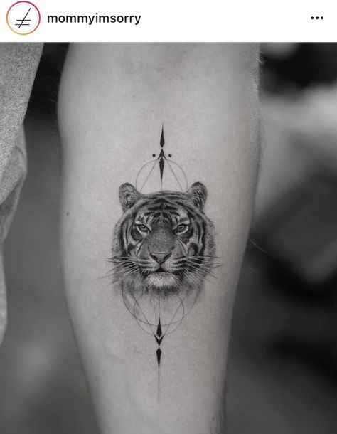 Geometric Tiger Tattoo, Tiger Head Tattoo, Dove Tattoos, H Tattoo, Wolf Tattoo Sleeve, Small Forearm Tattoos, Tiger Tattoo Design, Discreet Tattoos, Tiger Tattoo