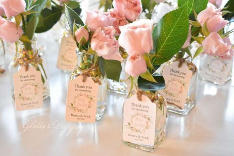 Boho Rose Garden Baby Shower | CatchMyParty.com Garden Baby Shower Theme, Sprinkle Shower, Garden Baby Showers, Rosé Theme, Shower Rose, Sprinkle Baby Shower, Baby Shower Party Ideas, Spring Baby Shower, Shower Party Ideas