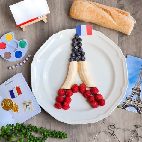 French Day Activities, Bastille Day Food, French Snacks For Kids, France Crafts For Kids, French Party Food, French Independence Day, French Food Party, Parisian Dinner Party, Bastille Day Party