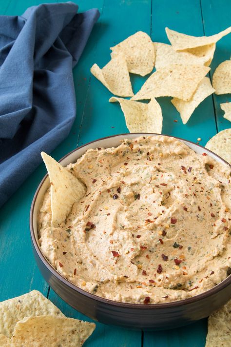 Jalapeno Cream Cheese Dip Spicy Appetizer Recipes, Jalapeno Cream Cheese Dip, Jalapeno Cream Cheese, Cream Cheese Recipes Dip, Cream Cheese Recipe, Cheese Dip Recipe, Jalapeno Dip, Jalapeno Popper Dip, Creamy Jalapeno