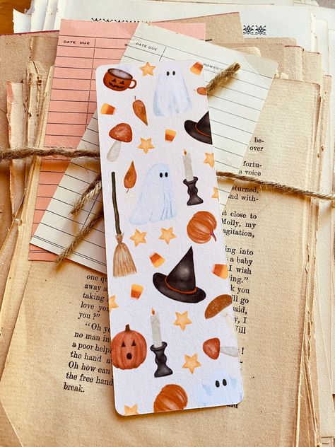 Witch Bookmark, Fall Bookmarks, Halloween Bookmarks, Photoshop Tutorial Graphics, Cozy Halloween, Bookmark Ideas, Cute Ghosts, Bookmark Craft, Halloween Scrapbook