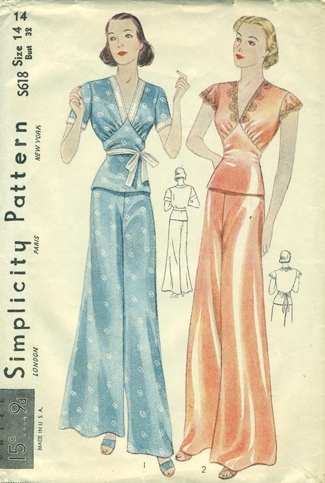 Vintage Loungewear, Nightgown Pattern, Blithe Spirit, Vintage Pajamas, Simplicity Fashion, Lounge Wear Set, Pajama Pattern, Vintage Dress Patterns, Vintage Nightgown