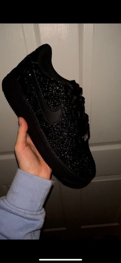 WOMENS black glitter AirForce1s Made to order Any size! !!DISCLAIMER!! This listing is for WOMENS sizing! Please look at my other listings for Junior & Mens sizing.  Thankyou <3 Message me with any questions IG: @BCUSTOMSX Prom Jordans, Boujee Shoes, Bedazzle Shoes, Quince Shoes, Afro Wedding Hairstyles, Drake Cake, Glitter Nikes, Black Quinceanera, Black Quince