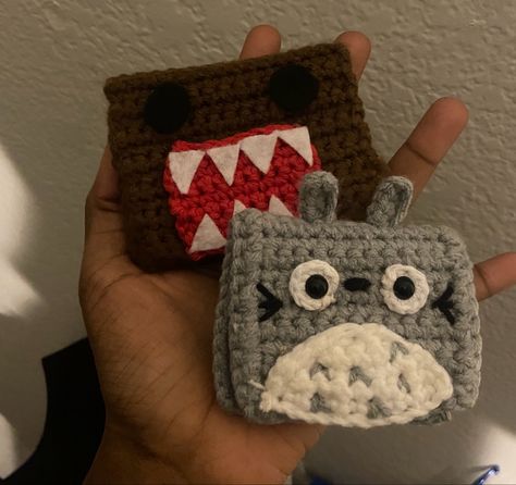 Totoro, Domo-kun money pouch Crochet Domo Kun, Totoro Pouch Crochet, Crochet Money Pouch, Domo Crochet, Crochet Coin Pouch, Crochet Mini Pouch, Totoro Crochet, Crochet Bag Charm, Crochet Totoro