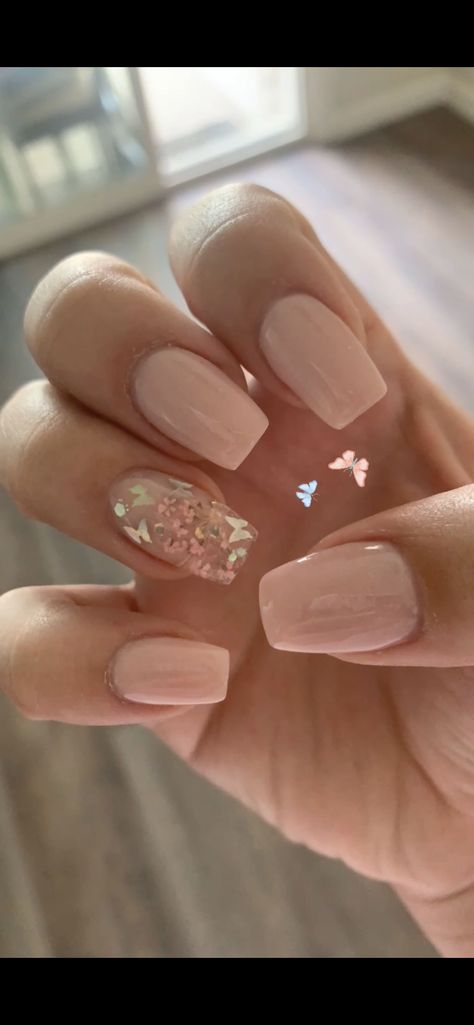 Nail Ideas For Pink Dress, Maternity Nails Designs, Nails For Baby Girl Arrival, Baby Girl Shower Nails, Baby Reveal Nails Ideas, Nails For Baby Shower Girl, Uñas Baby Shower, Baby Girl Nails Ideas, Maternity Nail Ideas