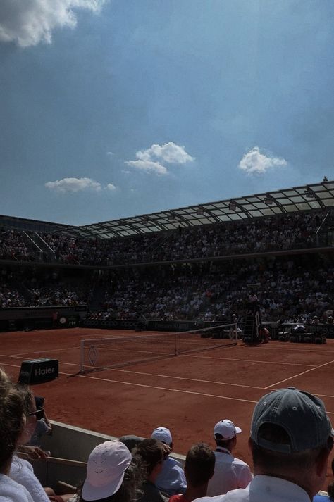 Aesthetic Tennis Court, Aesthetic Tennis, French Open Tennis, Tennis Open, Tennis Aesthetic, Tennis Life, Life Vision Board, Poker Face, French Open