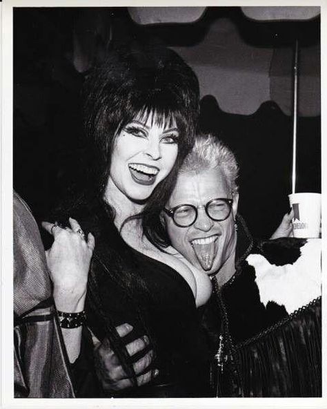 Elvira & Billy Idol, 1980s Elvira Movies, Billy B, Classic Pictures, Carla Diaz, Cassandra Peterson, Elvira Mistress Of The Dark, Billy Idol, Classic Horror Movies, Classic Monsters