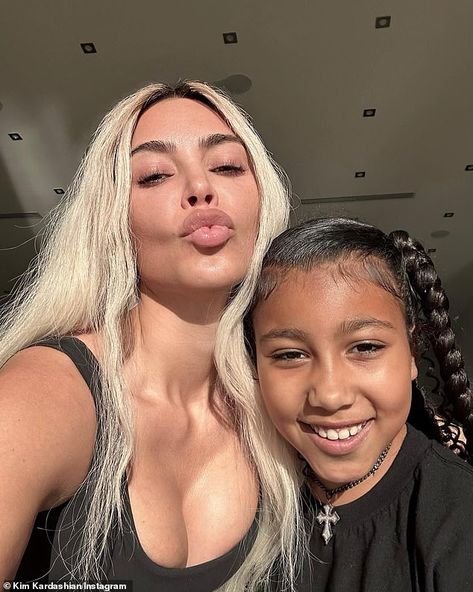 North West Kim Kardashian, Kim Kardashian Eyebrows, Kim Kardashian And North, Kim And North, Kissy Face, Jenner Family, Kardashian Family, Kardashian Jenner, Kanye West