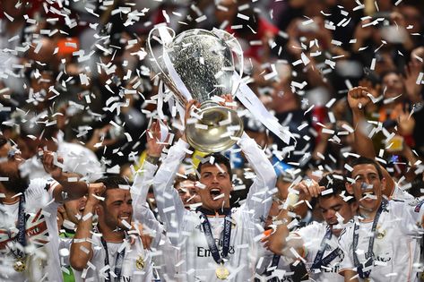 gray trophy real madrid champions league #football #1080P #wallpaper #hdwallpaper #desktop Real Madrid Win, Real Madrid Champions League, Wallpaper Football, Champions League Trophy, Cr7 Wallpapers, Champions League Football, Real Madrid Team, Ronaldo Real Madrid, Real Madrid Wallpapers