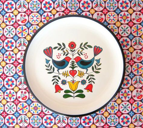 Pennsylvania Dutch Art, Dutch Folk Art, Polish Folk Art, Folk Art Flowers, Folk Design, Pennsylvania Dutch, Scandinavian Folk Art, Folk Embroidery, Scandinavian Art