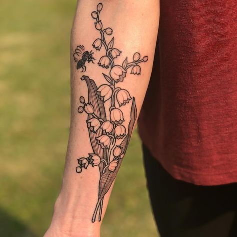 Tattoo Lily Of The Valley, Tattoo Lily, Foot Tattoo Quotes, Lily Of The Valley Tattoo, Arm Wrap Tattoo, Water Lily Tattoos, Valley Tattoo, Small Foot Tattoos, Ankle Tattoo Designs