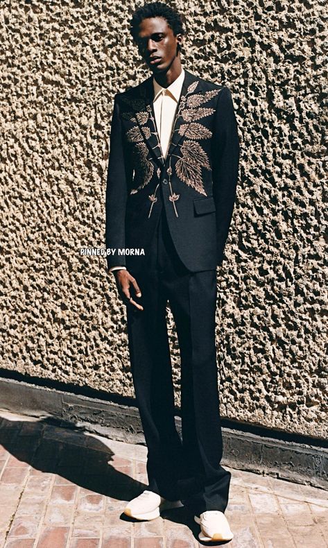 Alexander McQueen - England Sabyasachi Menswear, Alexander Mcqueen Menswear, Blazer Outfits Men, Indian Men, Indian Man, Fashion Enthusiast, Alexander Mcqueen Men, Men Style Tips, Blazer Outfits