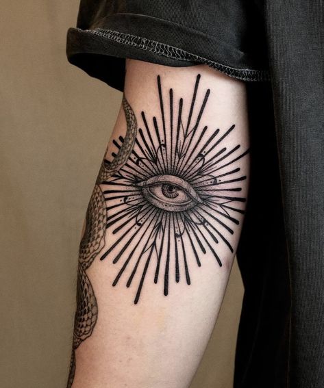 Seeing Eye Tattoo, Tato Flash, Third Eye Tattoos, All Seeing Eye Tattoo, Tattoos Inspo, Muster Tattoos, Elbow Tattoos, Tato Lengan, Drawing Tattoo