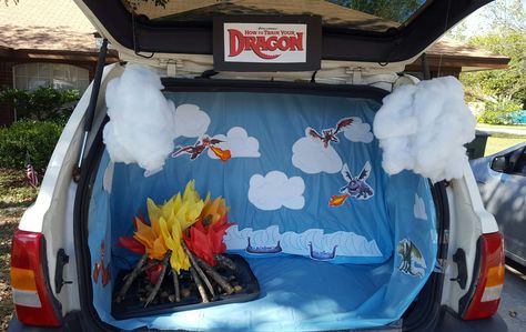 How to Train Your Dragon Trunk or Treat Dragon Trunk Or Treat Ideas, Dragon Trunk Or Treat, Trunk Or Treat Ideas, Diy Props, Dragon Party, Treat Ideas, Train Your Dragon, Trunk Or Treat, Family Costumes