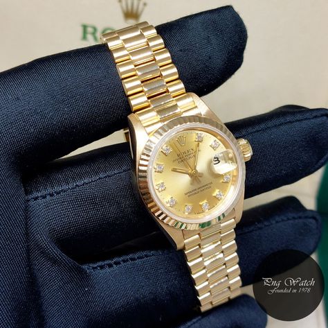 Rolex 26mm Oyster Perpetual 18K Yellow Gold Champagne Vignette Diamonds Dial Lady Datejust REF: 69178 (9.29 Million Series)! Rolex Lady Datejust Gold, Kurdish Wedding, Rolex 26mm, Rolex Women, Gold Rolex, Expensive Gifts, Gold Champagne, Luxury Jewellery, Oyster Perpetual