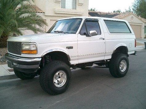 1994, 95, 96,  Ford Bronco, XLT, 4X4, Custom built, image 1 95 Ford Bronco, 96 Ford Bronco, Lifted Bronco, Lifted Dually, Chevy Trucks For Sale, Bronco Truck, Ford Bronco For Sale, Ford Diesel, Early Bronco