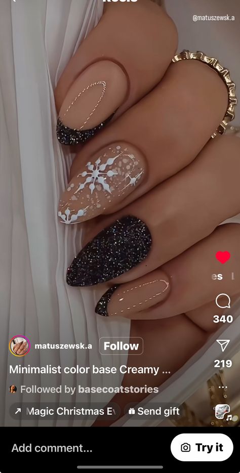 Cute Winter Nails, January Nail Designs, January Nails, Winter Nails Acrylic, Stylish Nails Designs, Christmas Gel Nails, Xmas Nails, Christmas Nail, Chic Nails