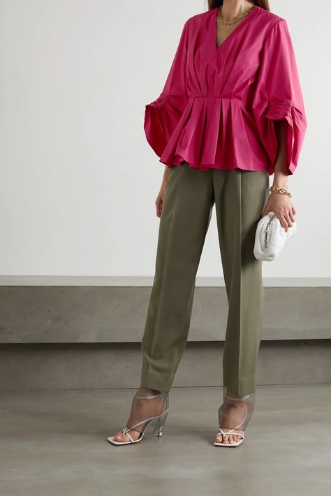 Summer Cut, Fashion Tops Blouse, Hot Day, Peplum Hem, Pink Pants, Blouse Outfit, Wearing Clothes, Mode Fashion, Blouse Styles