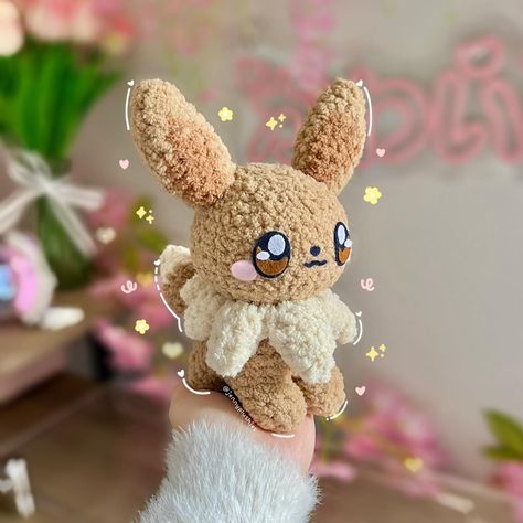 ⋆𐙚₊ Eevee Tester Call ꒰ CLOSED ꒱ ⊹♡ **Update: testers have been selected & contacted! Thank you all for applying, please look forward future Eeveelution tester calls!** Hello! 🤎 I’m happy to share the second pattern in my Eeveelution series, it’s none other than Eevee! I’m looking for 4-6 crocheters to test my Eevee crochet pattern! I would consider this an advanced beginner crochet pattern that requires joining four legs, color changing, sewing, & working with felt. ❣️Please read the fo... Eevee Crochet Pattern, Pokemon Photoshoot, Eevee Crochet, Pokémon Pattern, Pokemon Crochet Pattern, Crochet Pokemon, Pokemon Pattern, Pokemon Eevee, Beginner Crochet