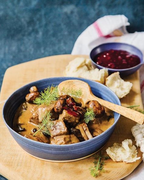 Hunter’s Stew with Norwegian Brunost Cheese | Sons of Norway Brunost Cheese, Scandi Recipes, Swedish Sweets, Minnesota Recipes, Hunters Stew, Norwegian Cuisine, Norwegian Recipes, Norway Christmas, Viking Food