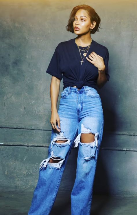 Meghan Good Bob, Jean Short Fall Outfit, Megan Good Style, Meagan Good Outfits, Wide Leg Jeans Outfit Black Women, Meagan Good Style, Doctors Appointment Outfit, Meagan Good, Chill Outfits