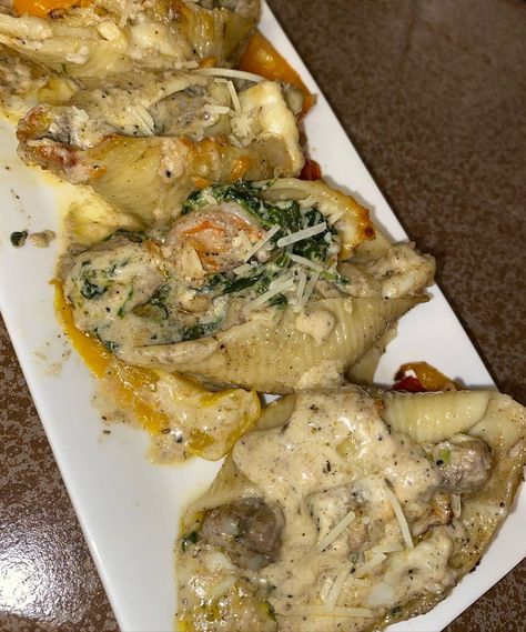 Pasta Stuffed Shells, Jumbo Shell Recipes, Stuff Shells, Shrimp Spinach, Rasta Pasta, Chicken Shrimp, Soul Food Dinner, Food Babe, Health Dinner