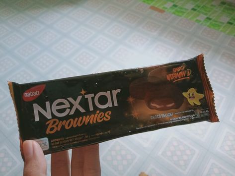 Nextar Brownies Cokelat Vitamin D, Brownies, Vitamins