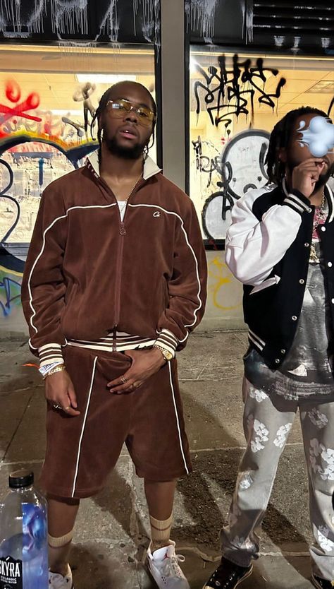 Velour Tracksuit Outfit Men, Rapper Outfits Men, Velour Tracksuit Outfit, Trap Outfit, Corteiz Tracksuit, 2000s Fashion Men, Puma Football, Masc Fashion, Rapper Outfits