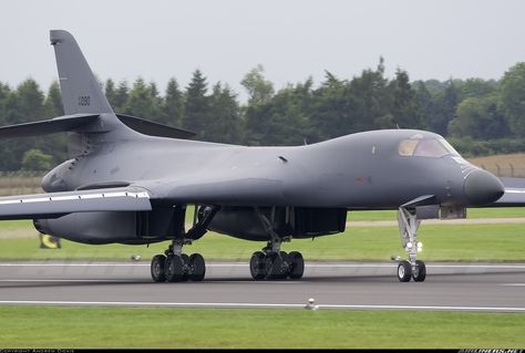 B-1 Bomber B1 Lancer, Strategic Air Command, American Air, Military Hardware, Military Jets, Military Aviation, Jet Aircraft, Military Heroes, United States Air Force